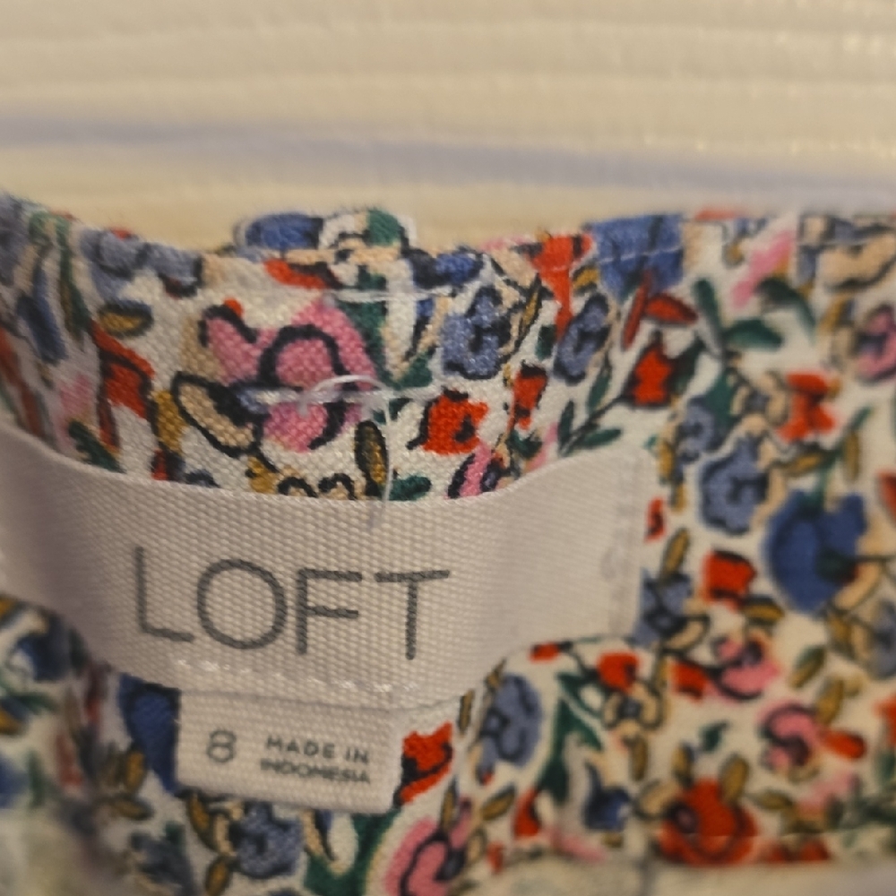 LOFT Multicolor Floral Patterned Garment - Picture 2 of 4